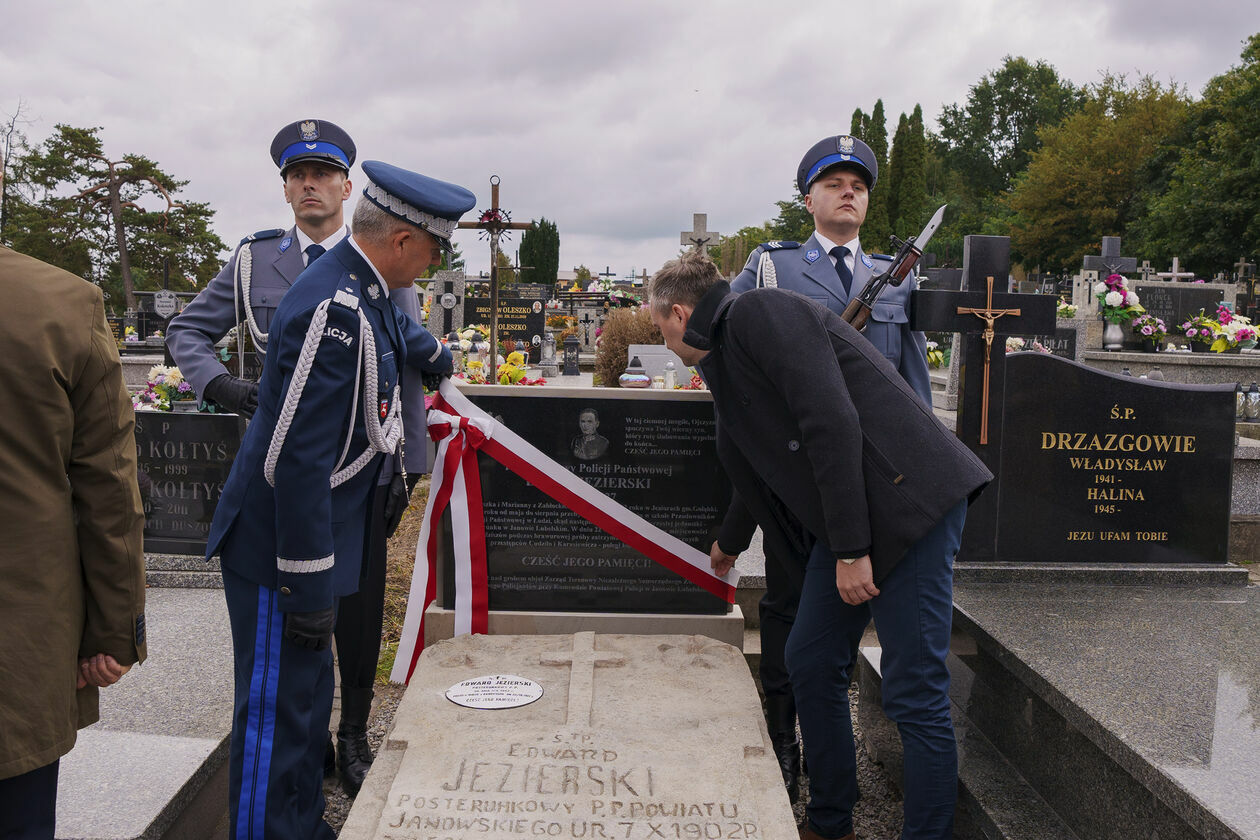  Odsłonięcie pomnika w Janowie Lubelskim (zdjęcie 66) - Autor: Michał Siudziński