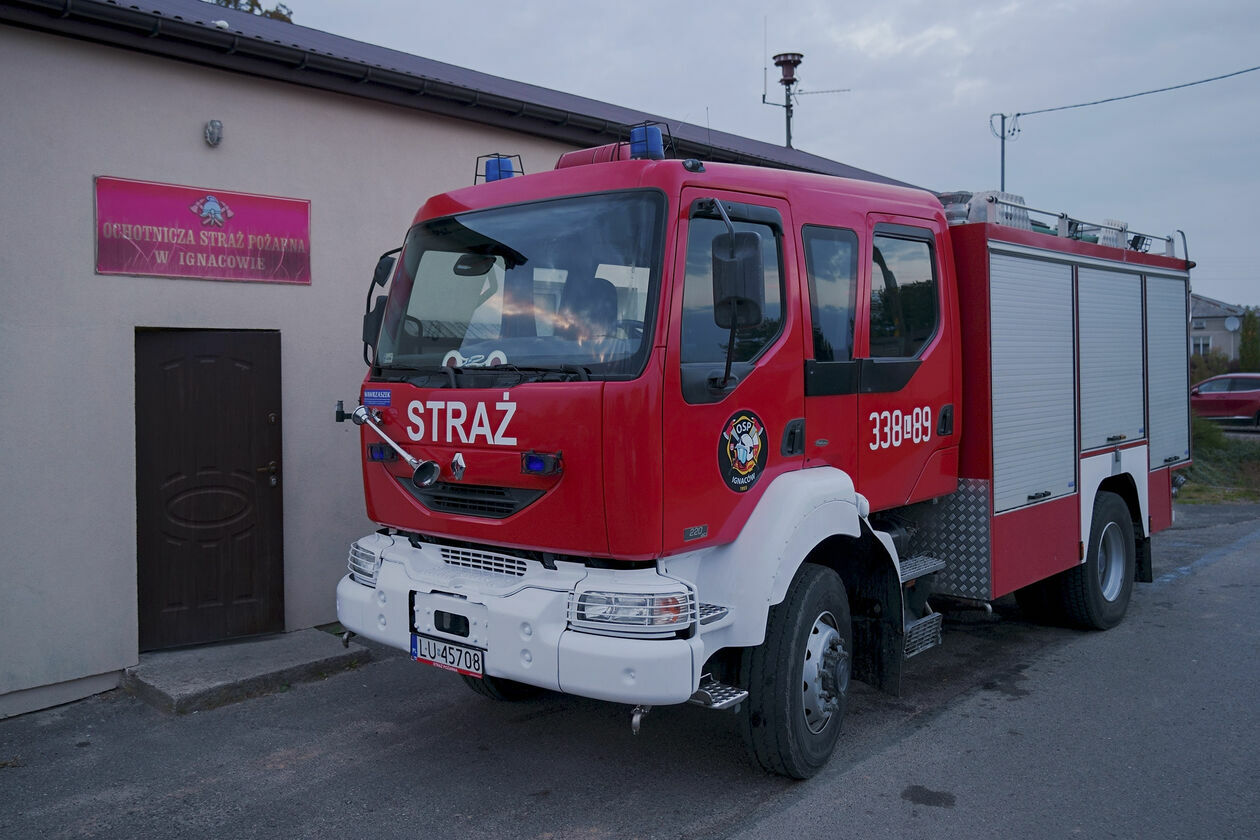  Nowy wóz strażacki dla OSP w gminie Wojciechów (zdjęcie 3) - Autor: Micgał Siudziński