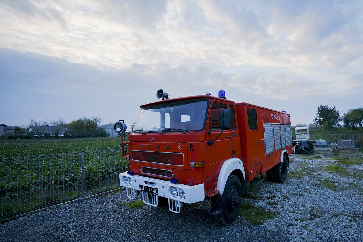  Nowy wóz strażacki dla OSP w gminie Wojciechów (zdjęcie 2) - Autor: Micgał Siudziński