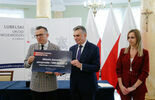 Lublin. Podpisanie umów na środki z Rządowego Funduszu Rozwoju Dróg (zdjęcie 3)