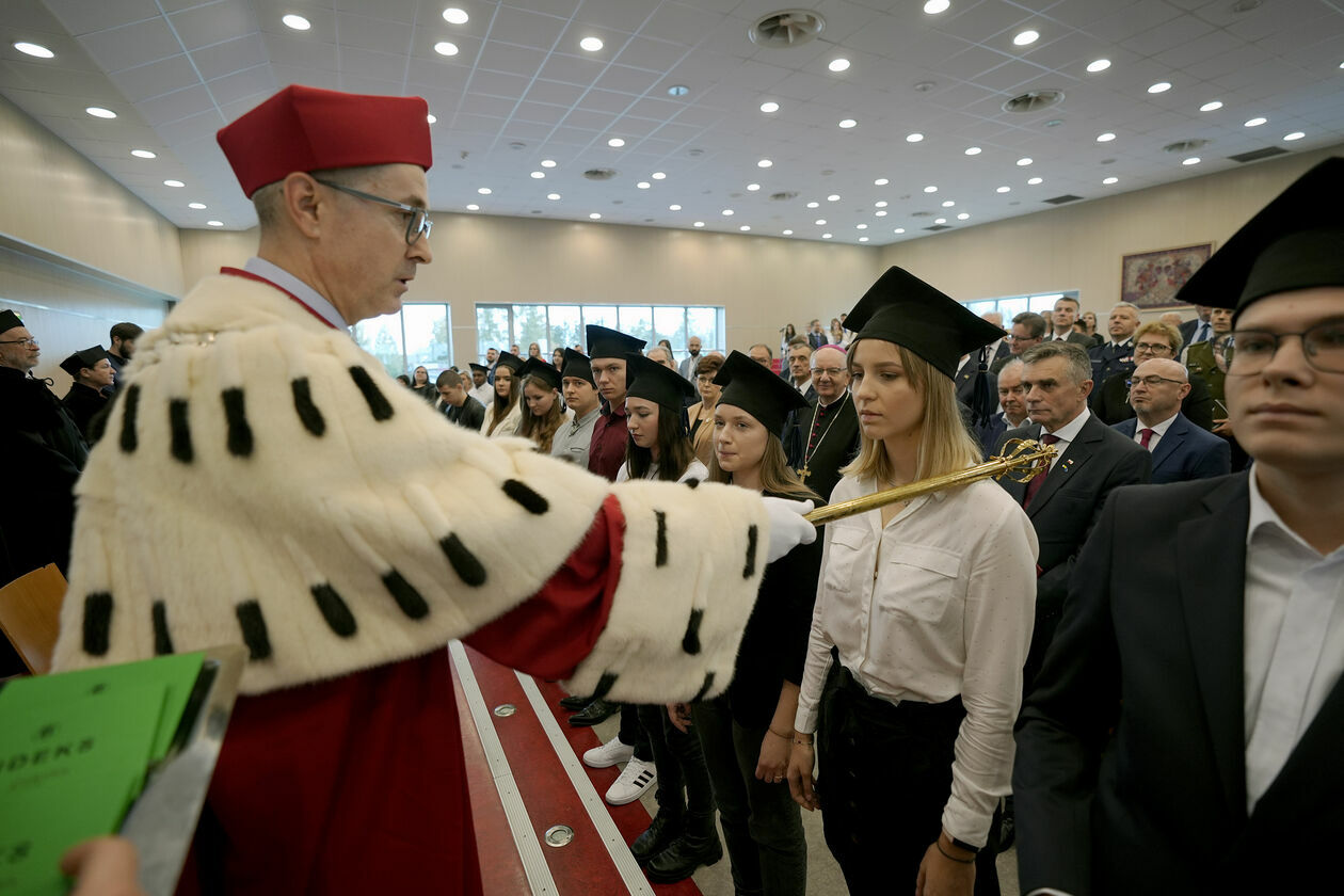  Inauguracja roku akademickiego w Lubelskiej Akademii WSEI (zdjęcie 12) - Autor: Michał Siudziński
