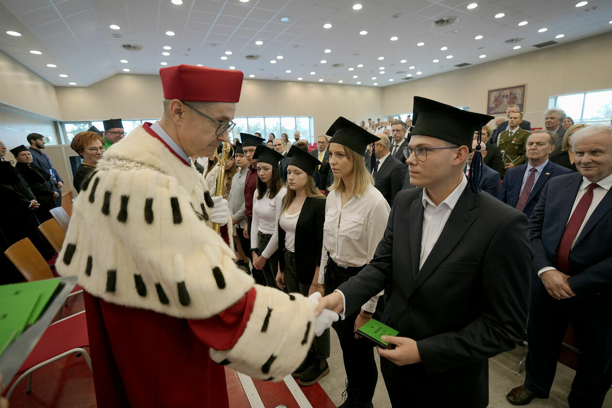  Inauguracja roku akademickiego w Lubelskiej Akademii WSEI (zdjęcie 13) - Autor: Michał Siudziński