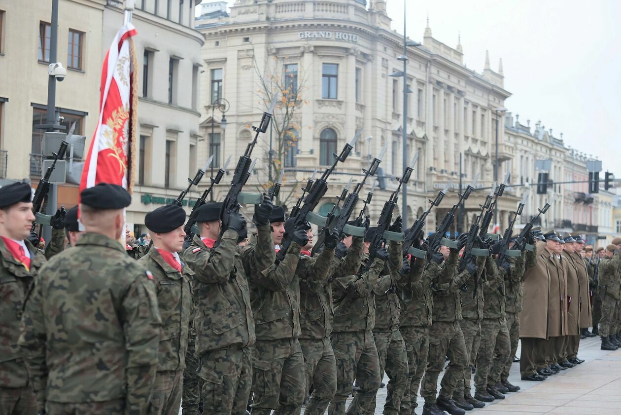  Dzień Niepodległości na Placu Litewskim (zdjęcie 46) - Autor: Piotr Michalski