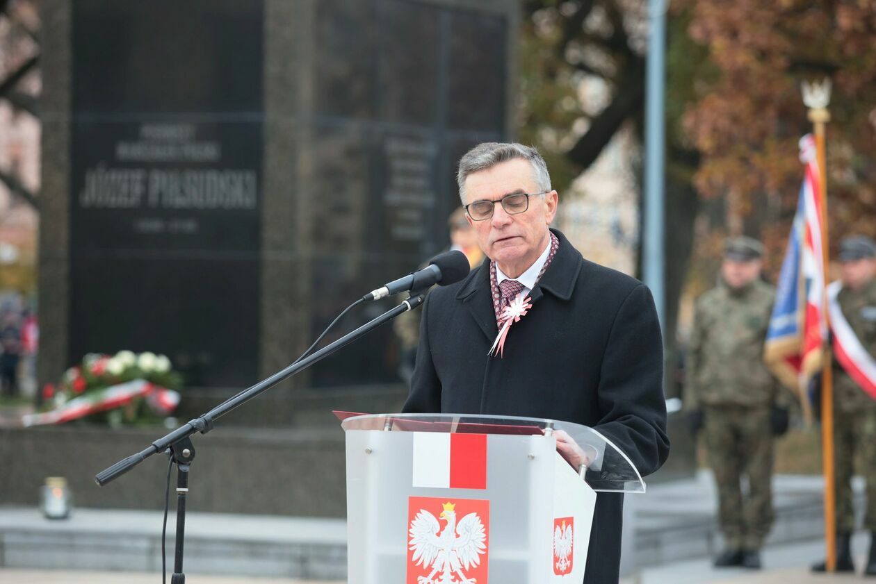  Dzień Niepodległości na Placu Litewskim (zdjęcie 32) - Autor: Piotr Michalski