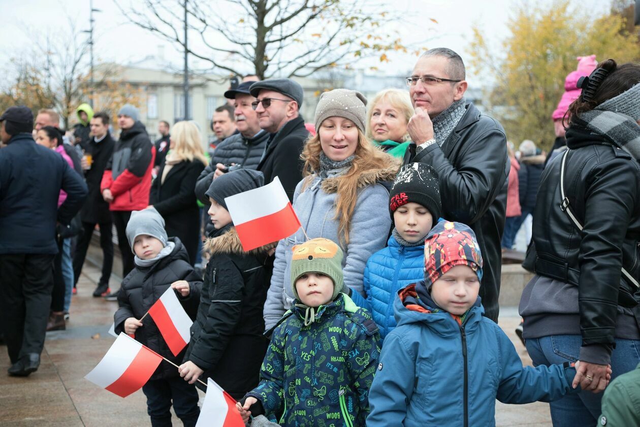  Dzień Niepodległości na Placu Litewskim (zdjęcie 15) - Autor: Piotr Michalski