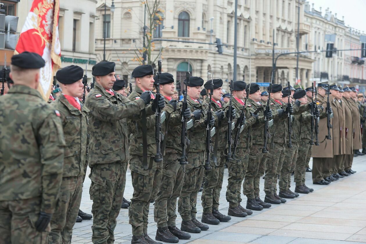  Dzień Niepodległości na Placu Litewskim (zdjęcie 45) - Autor: Piotr Michalski