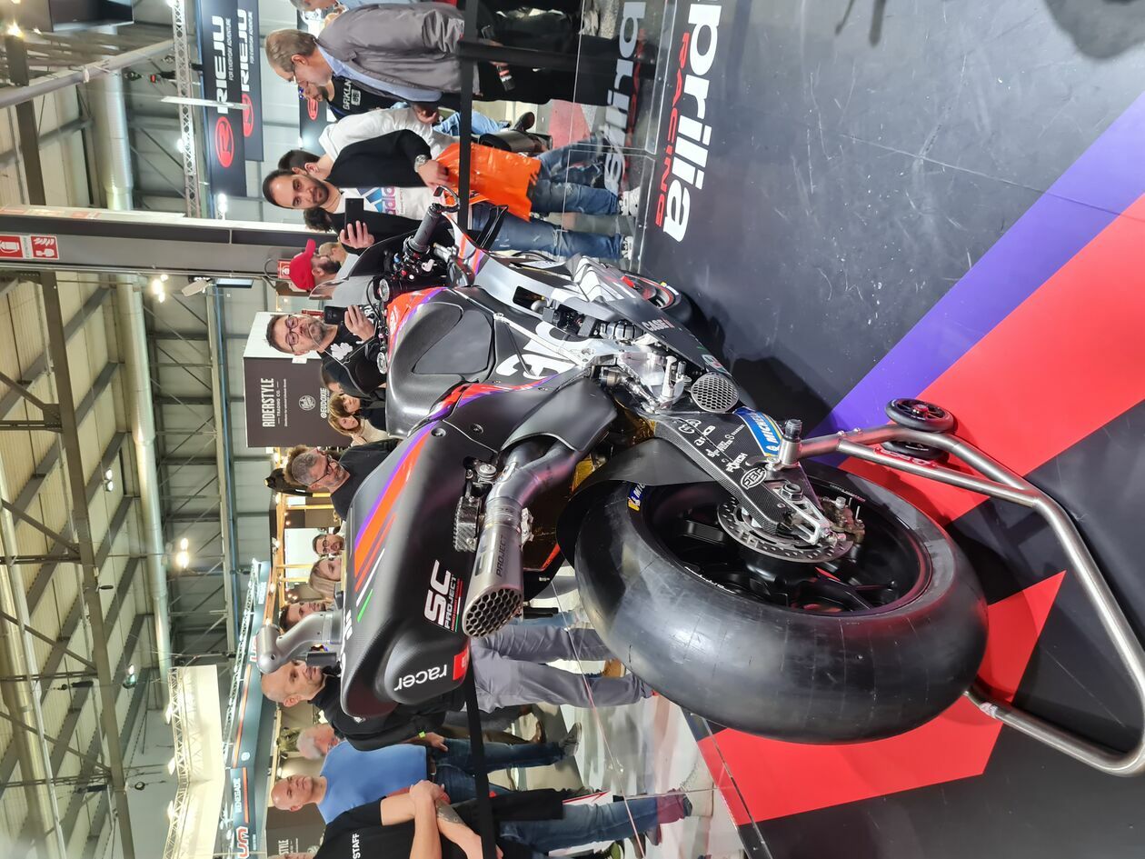  Wystawa motocyklowa EICMA w Mediolanie  (zdjęcie 49) - Autor: Maciej Chorągiewicz