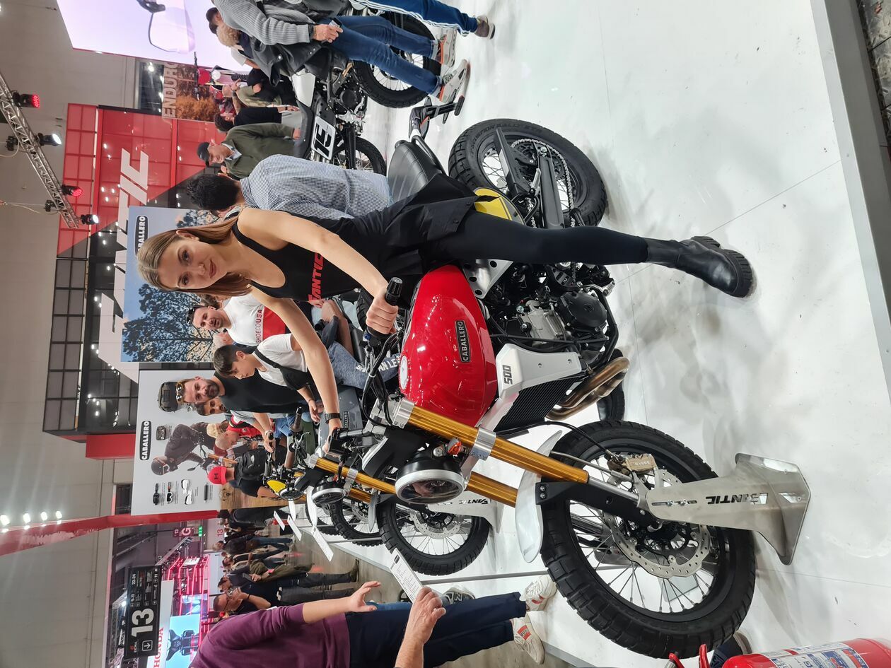  Wystawa motocyklowa EICMA w Mediolanie  (zdjęcie 67) - Autor: Maciej Chorągiewicz