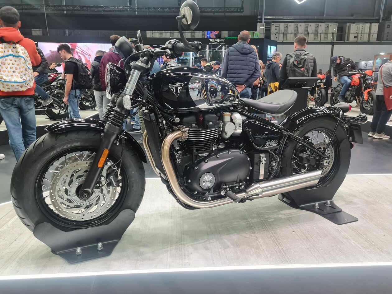  Wystawa motocyklowa EICMA w Mediolanie  (zdjęcie 11) - Autor: Maciej Chorągiewicz