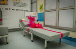 Przekazanie łóżek od Fundacji Ronalda McDonalda dla szpitala (zdjęcie 5)