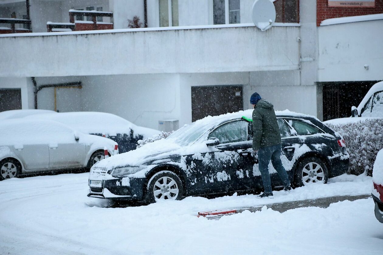  Sypnęło śniegiem w Lublinie (zdjęcie 50) - Autor: Piotr Michalski