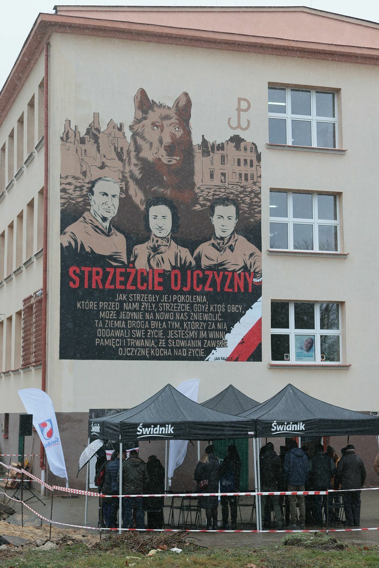  Nowy mural w Świdniku  - Autor: Piotr Michalski