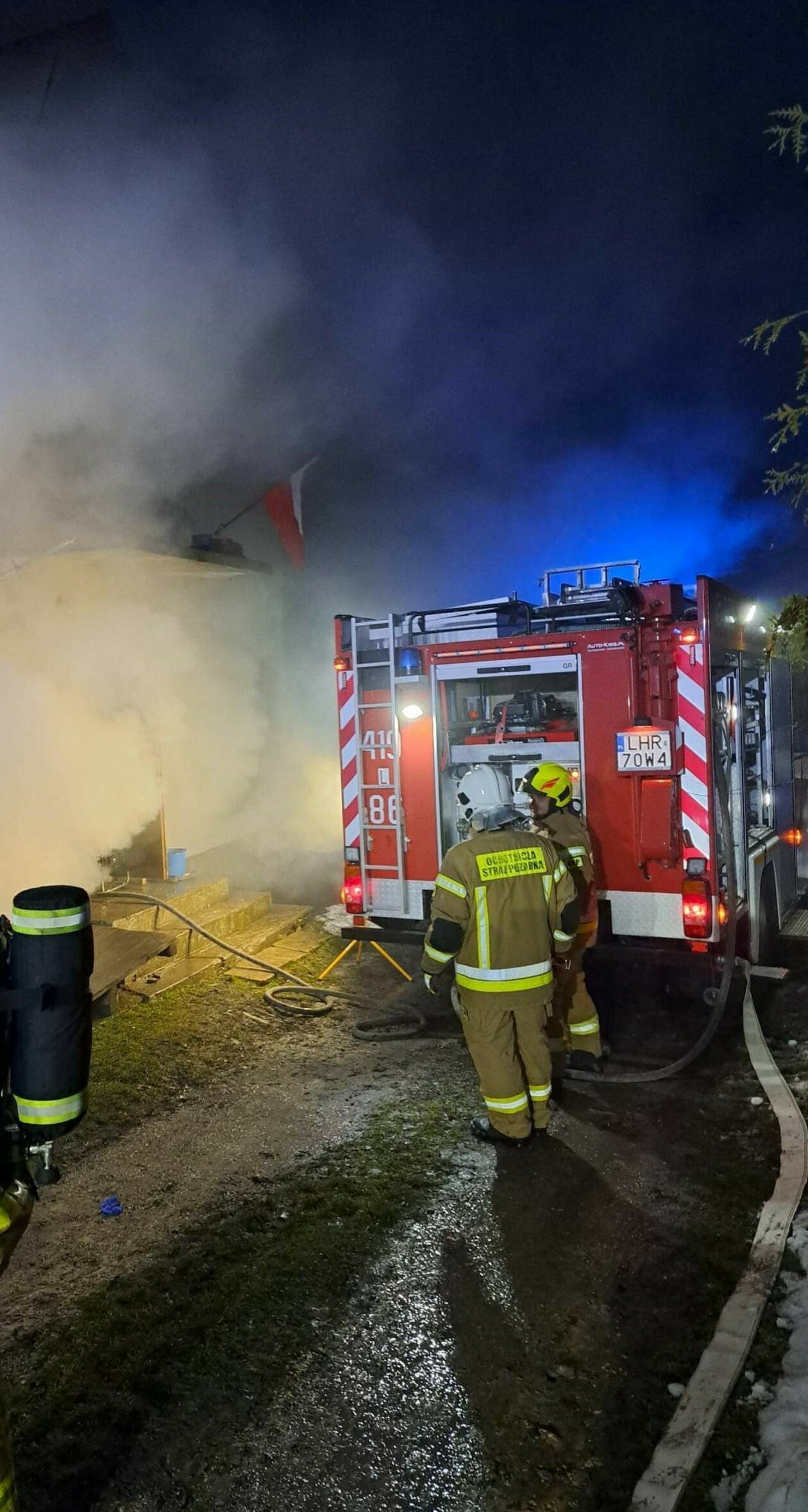   Pożar kotłowni w Strzyżowie (zdjęcie 3) - Autor: JRG Hrubieszów