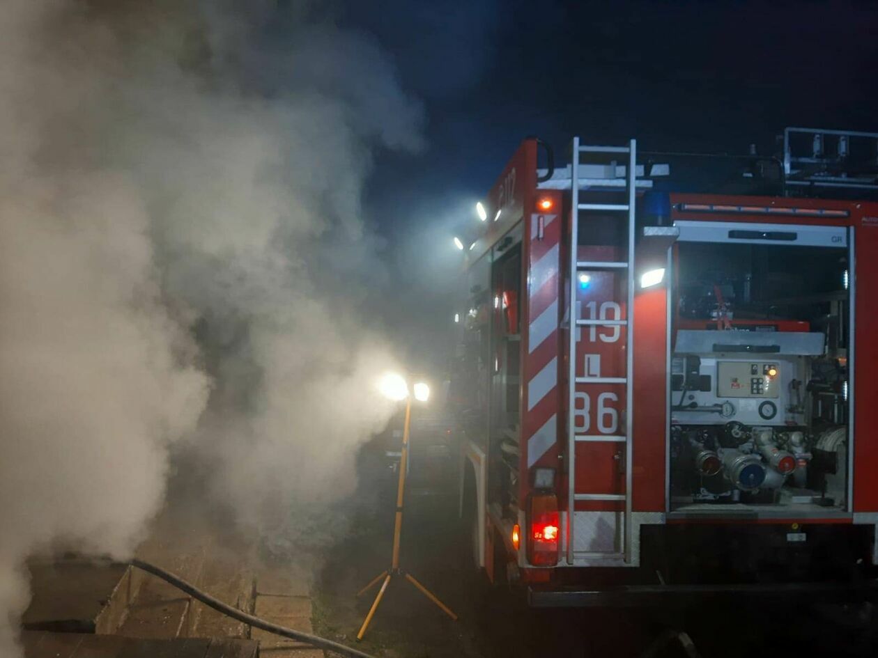   Pożar kotłowni w Strzyżowie (zdjęcie 1) - Autor: JRG Hrubieszów