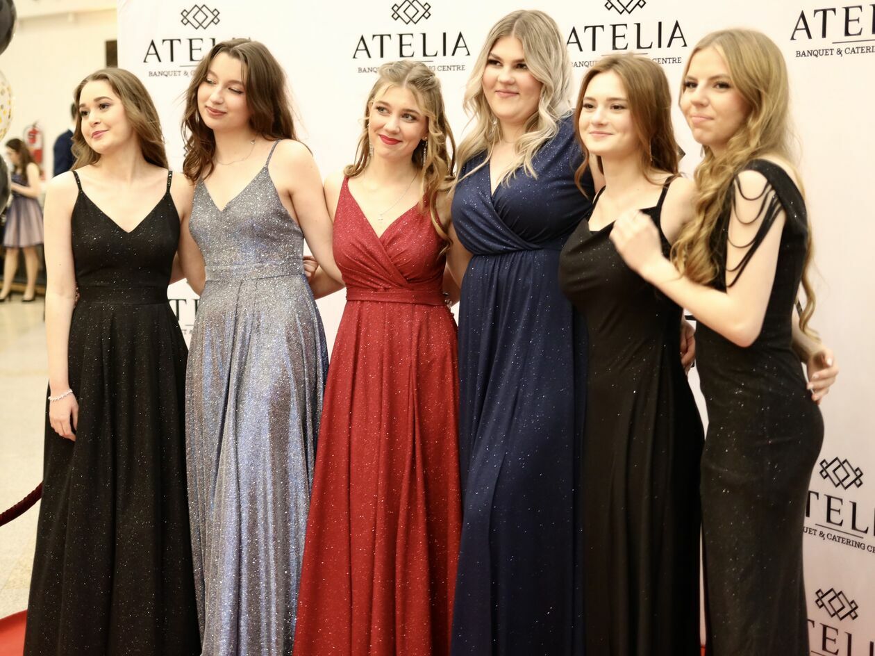  Studniówka w XXIX LO w Lublinie (zdjęcie 1) - Autor: WD