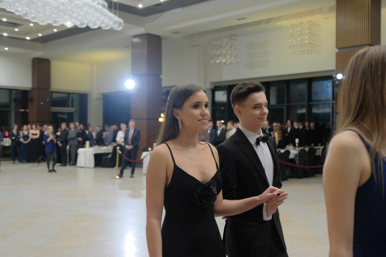  Studniówka maturzystów V LO w hotelu Luxor Atelia (zdjęcie 72) - Autor: DW
