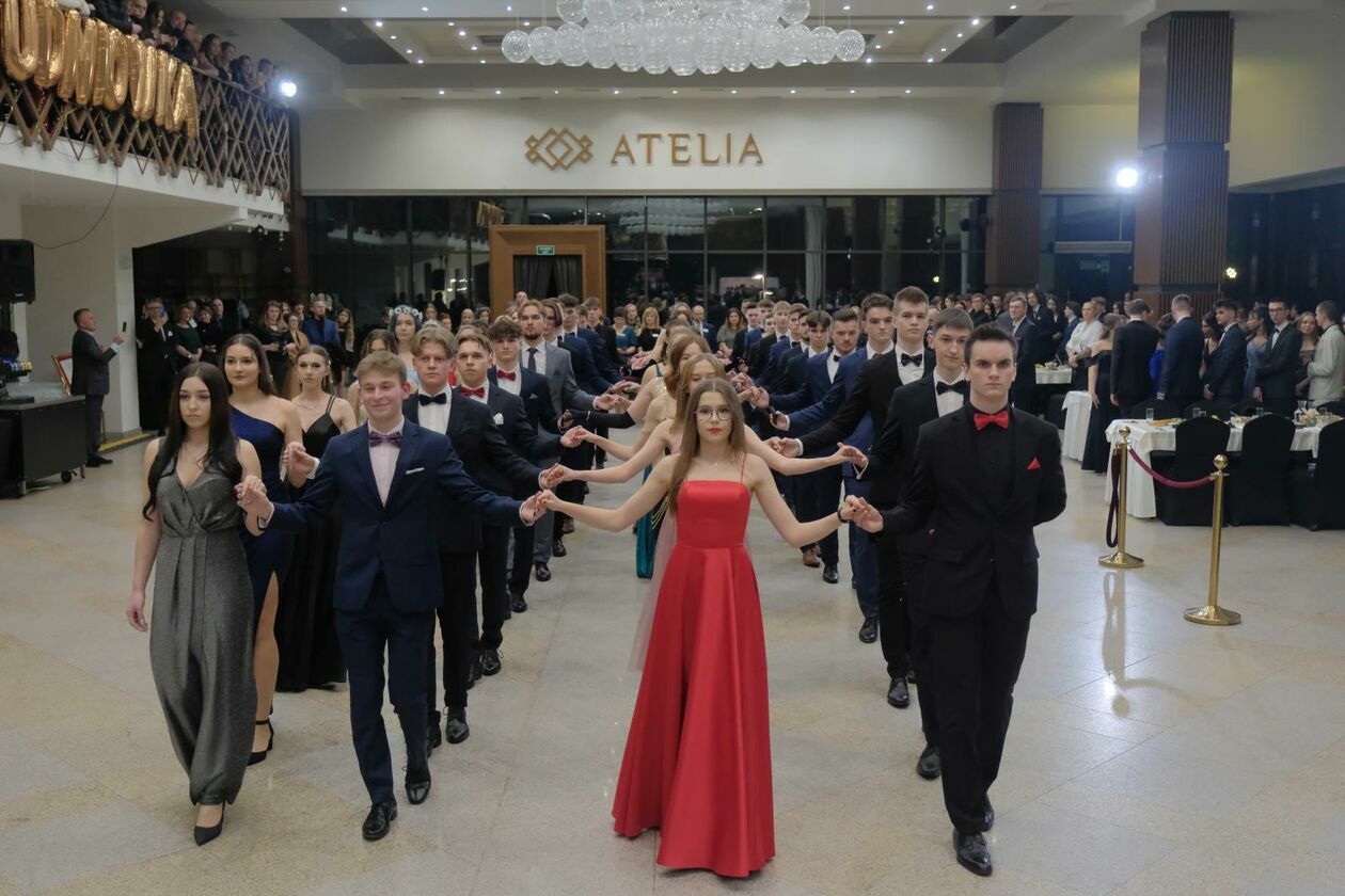  Studniówka maturzystów V LO w hotelu Luxor Atelia (zdjęcie 74) - Autor: DW