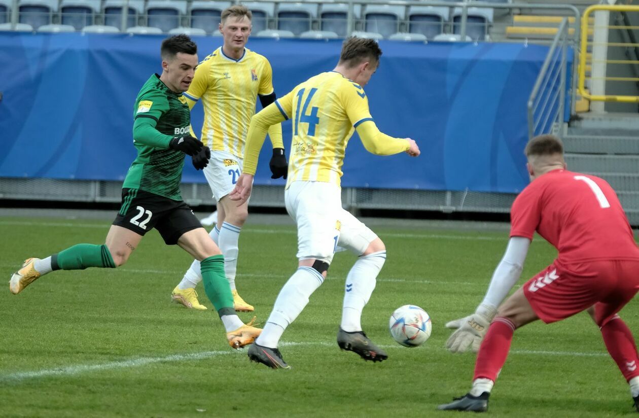  Motor Lublin vs Górnik Łęczna 0:3 (zdjęcie 8) - Autor: DW