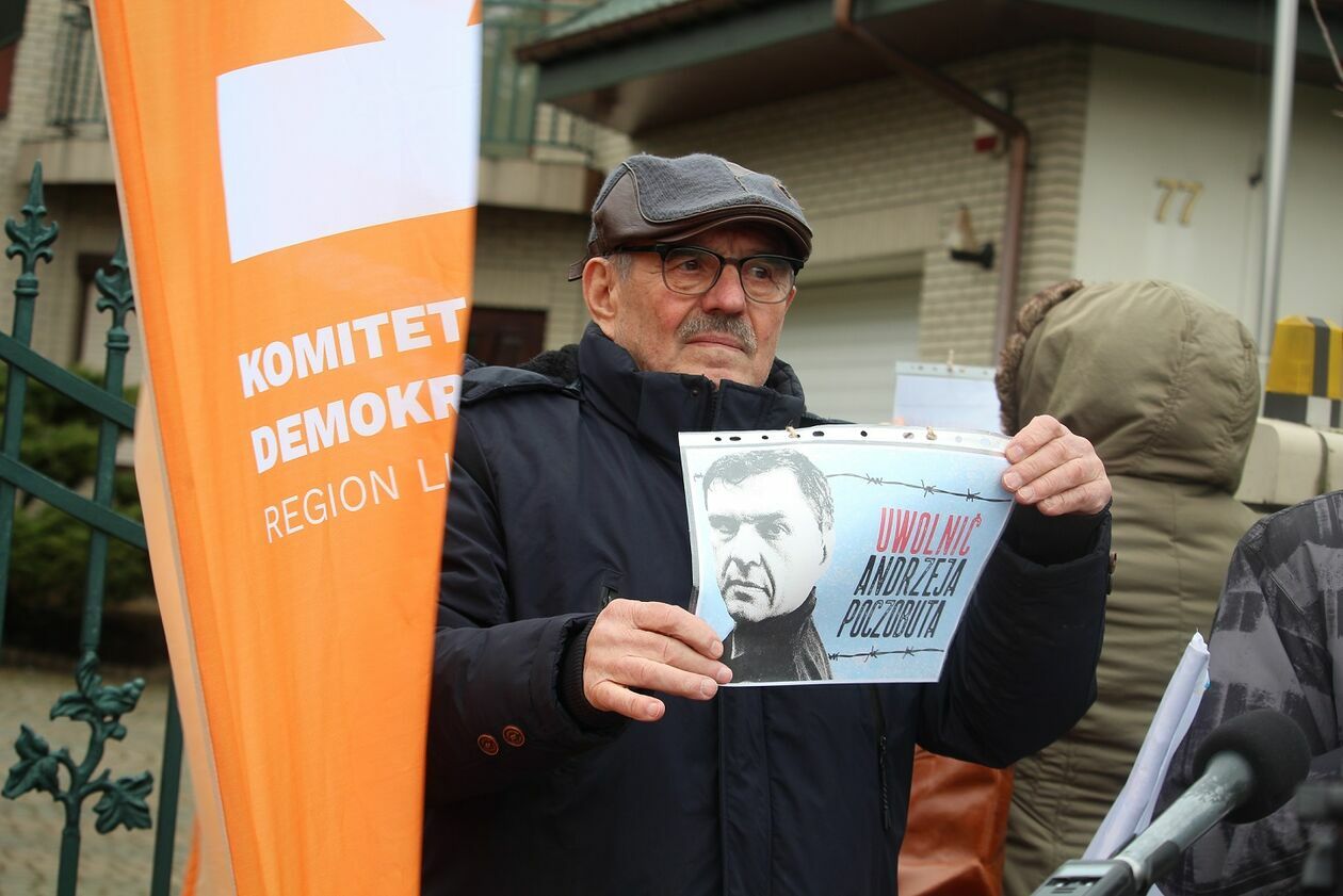  Protest pod białoruskim konsulatem w Białej Podlaskiej   - Autor: Ewelina Burda