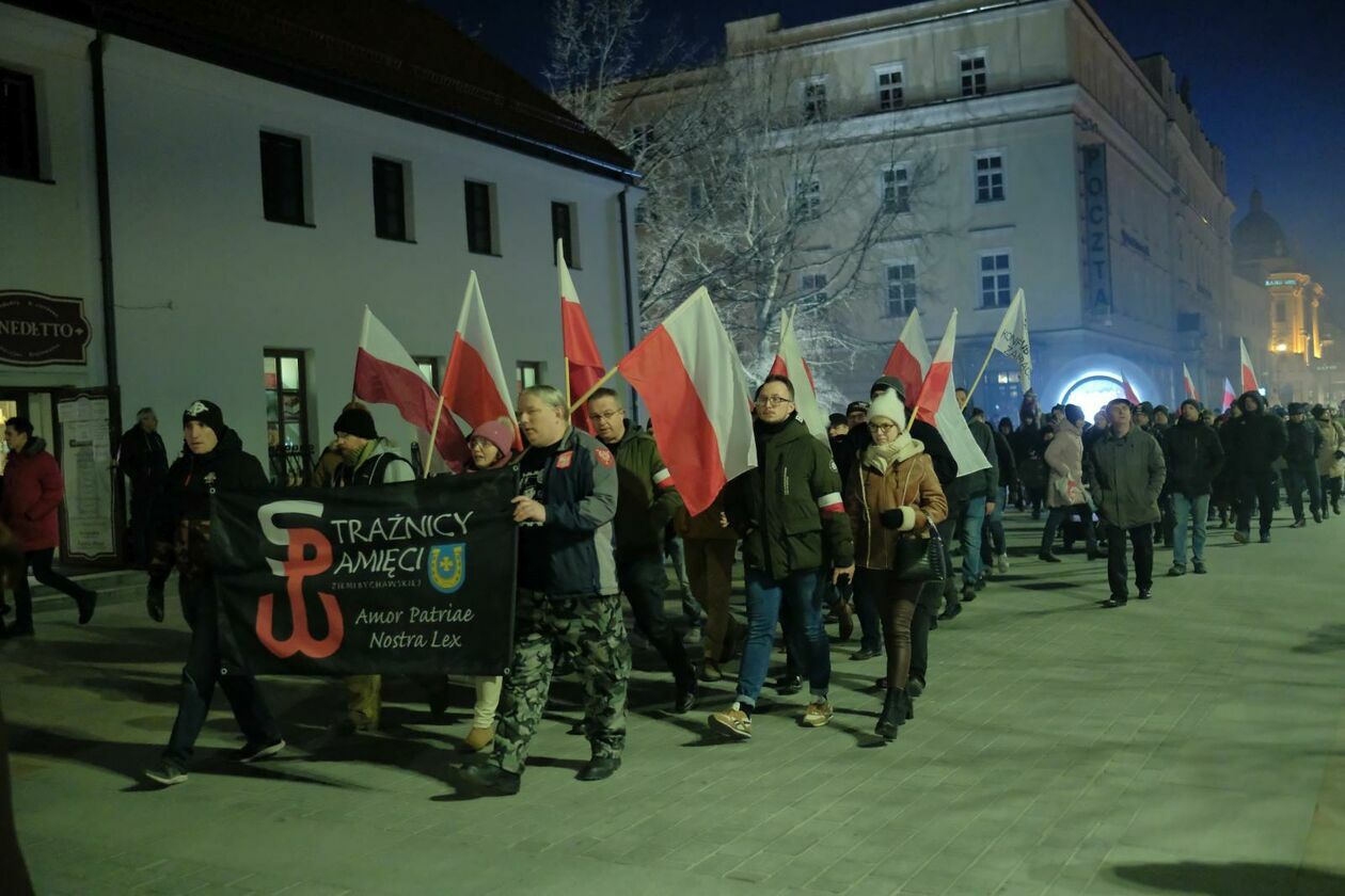  Lubelski Marsz Pamięci Żołnierzy Wyklętych (zdjęcie 28) - Autor: DW