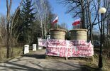Drugi dzień protestu przed SK Janów Podlaski (zdjęcie 3)