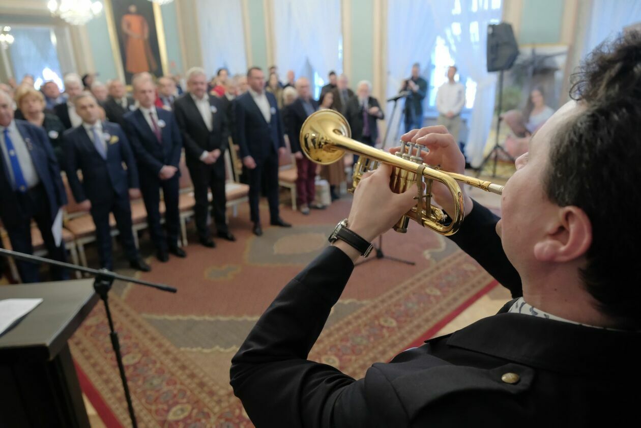  X Zjazd Zbyszków w Trybunale Koronnym (zdjęcie 1) - Autor: DW