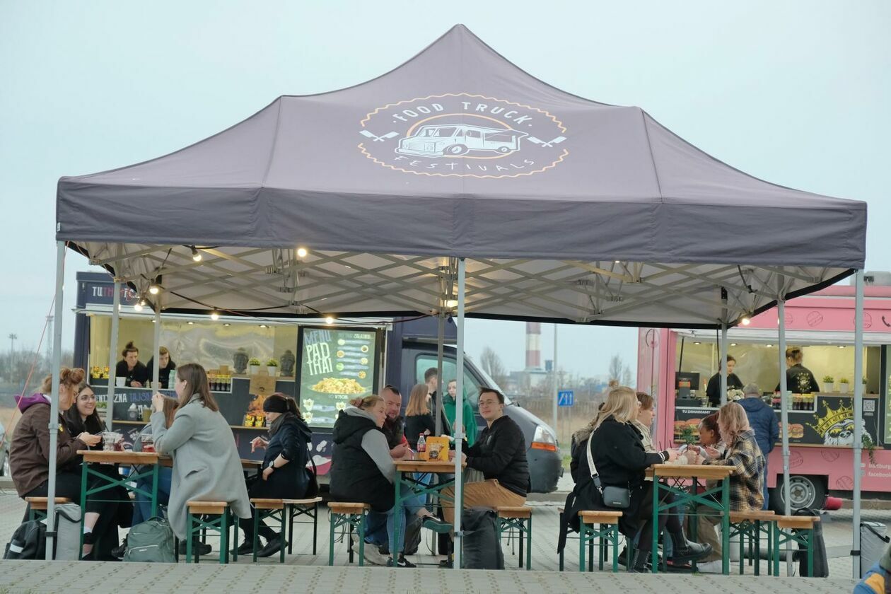  Food Truck Festivals przed Areną Lublin (zdjęcie 7) - Autor: DW