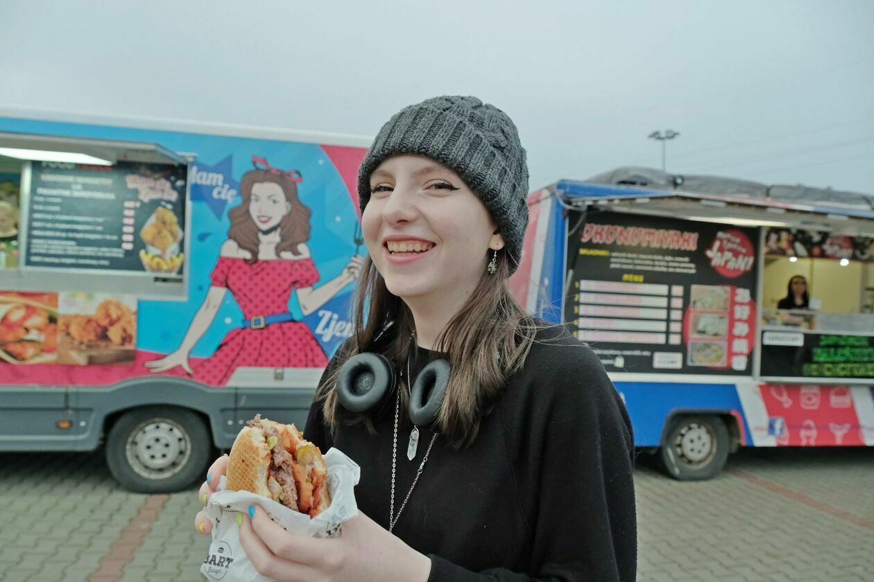 Food Truck Festivals przed Areną Lublin (zdjęcie 5) - Autor: DW