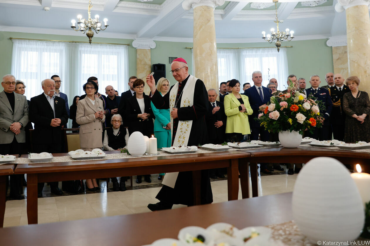  Spotkanie przedświąteczne w Lubelskim Urzędzie Wojewódzkim (zdjęcie 3) - Autor: LUW