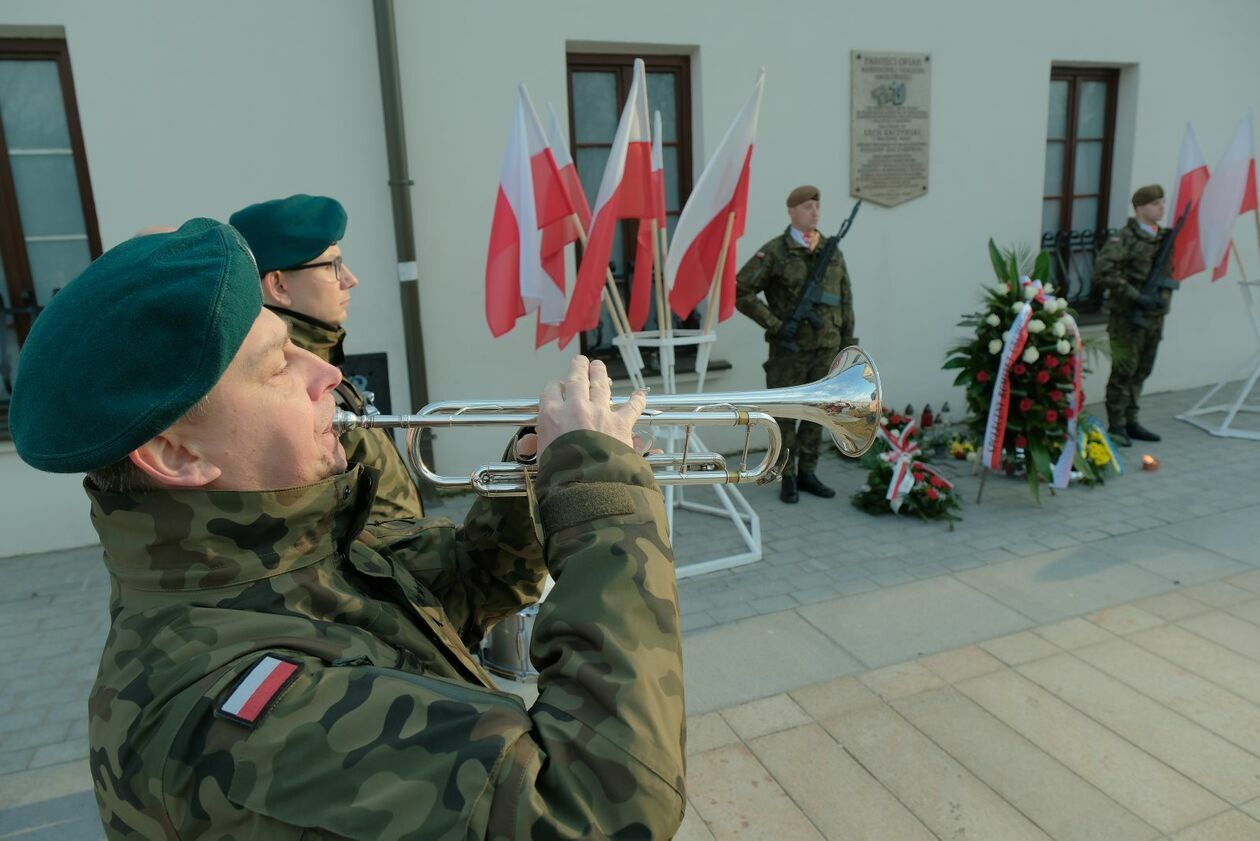  Obchody 13 rocznicy katastrofy smoleńskiej w Lublinie (zdjęcie 32) - Autor: DW