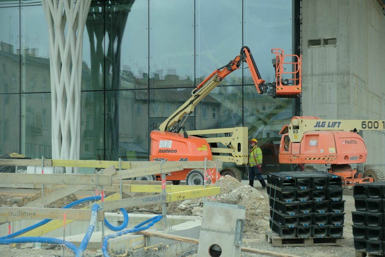  Budowa dworca metropolitalnego dobiega końca (zdjęcie 25) - Autor: DW