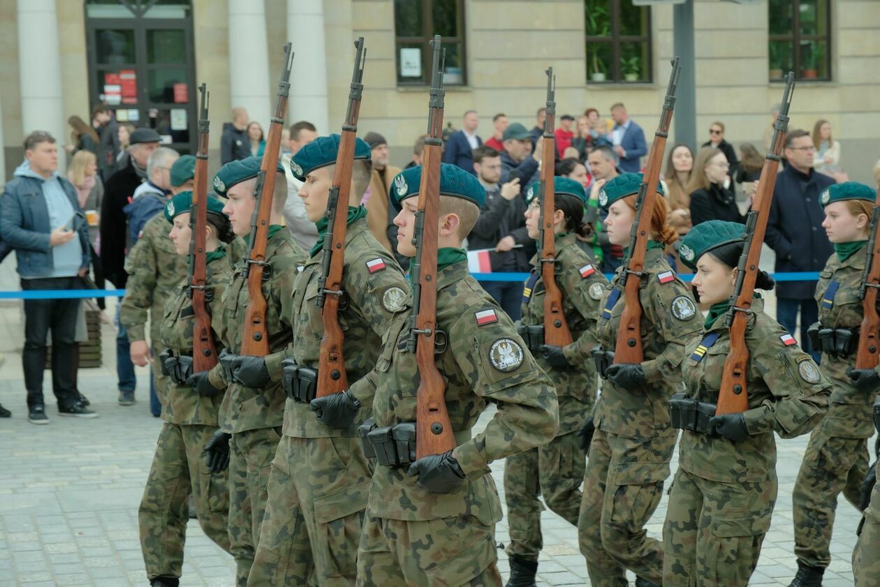  232 rocznica uchwalenia Konstytucji 3 Maja w Lublinie (zdjęcie 86) - Autor: DW