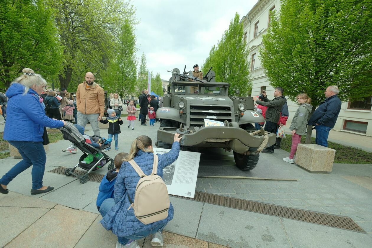  232 rocznica uchwalenia Konstytucji 3 Maja w Lublinie (zdjęcie 74) - Autor: DW