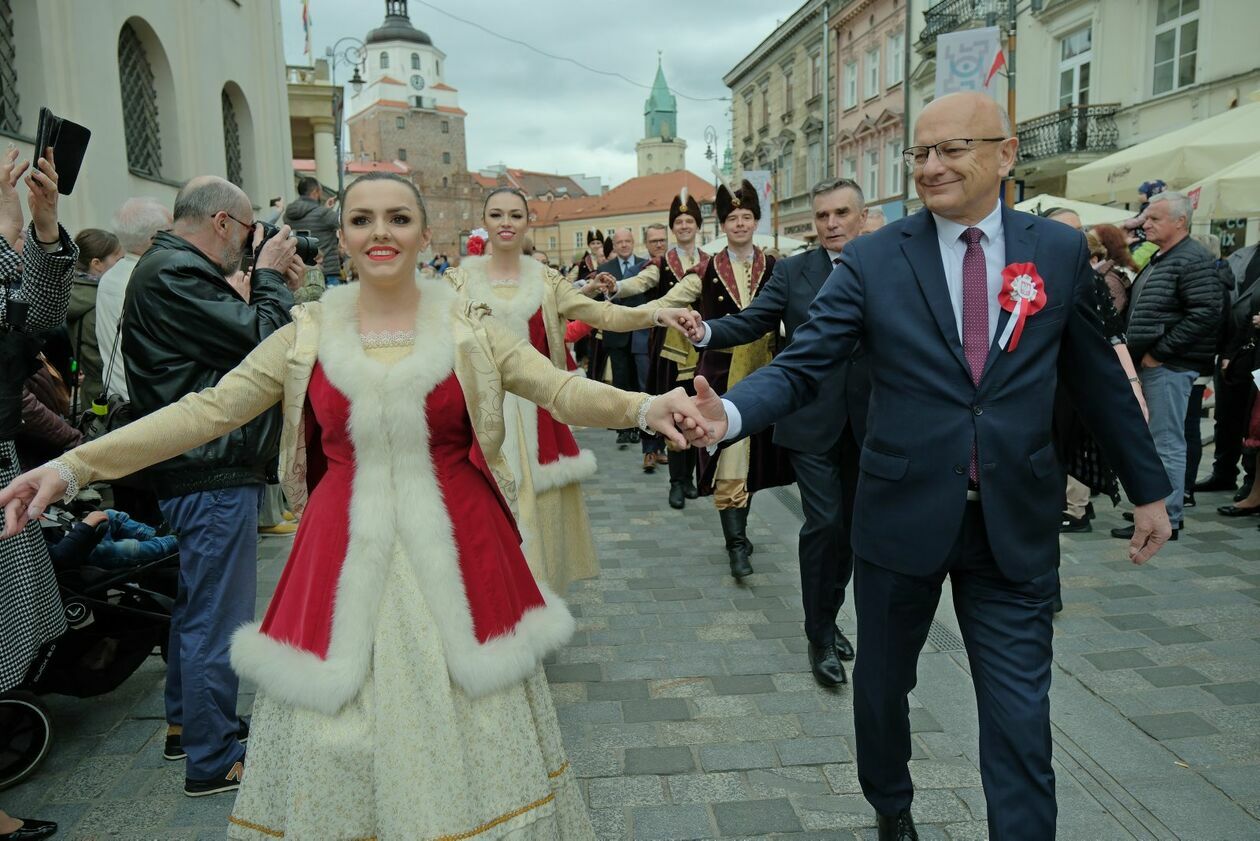  3 maja zatańczyliśmy Poloneza dla Lublina (zdjęcie 10) - Autor: DW