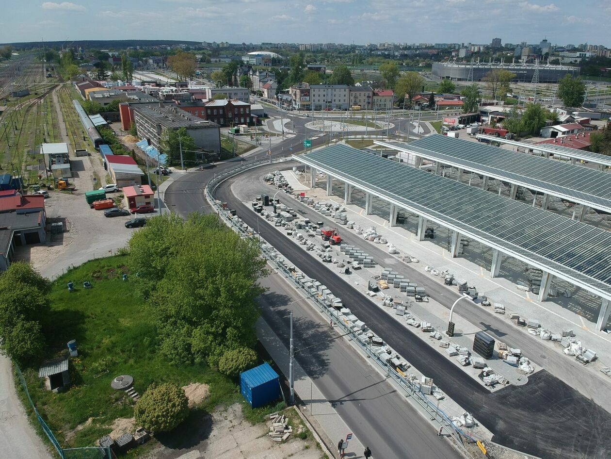  Plac budowy dworca metropolitalnego i obecny dworzec PKS zdjęcia z drona (zdjęcie 3) - Autor: DW