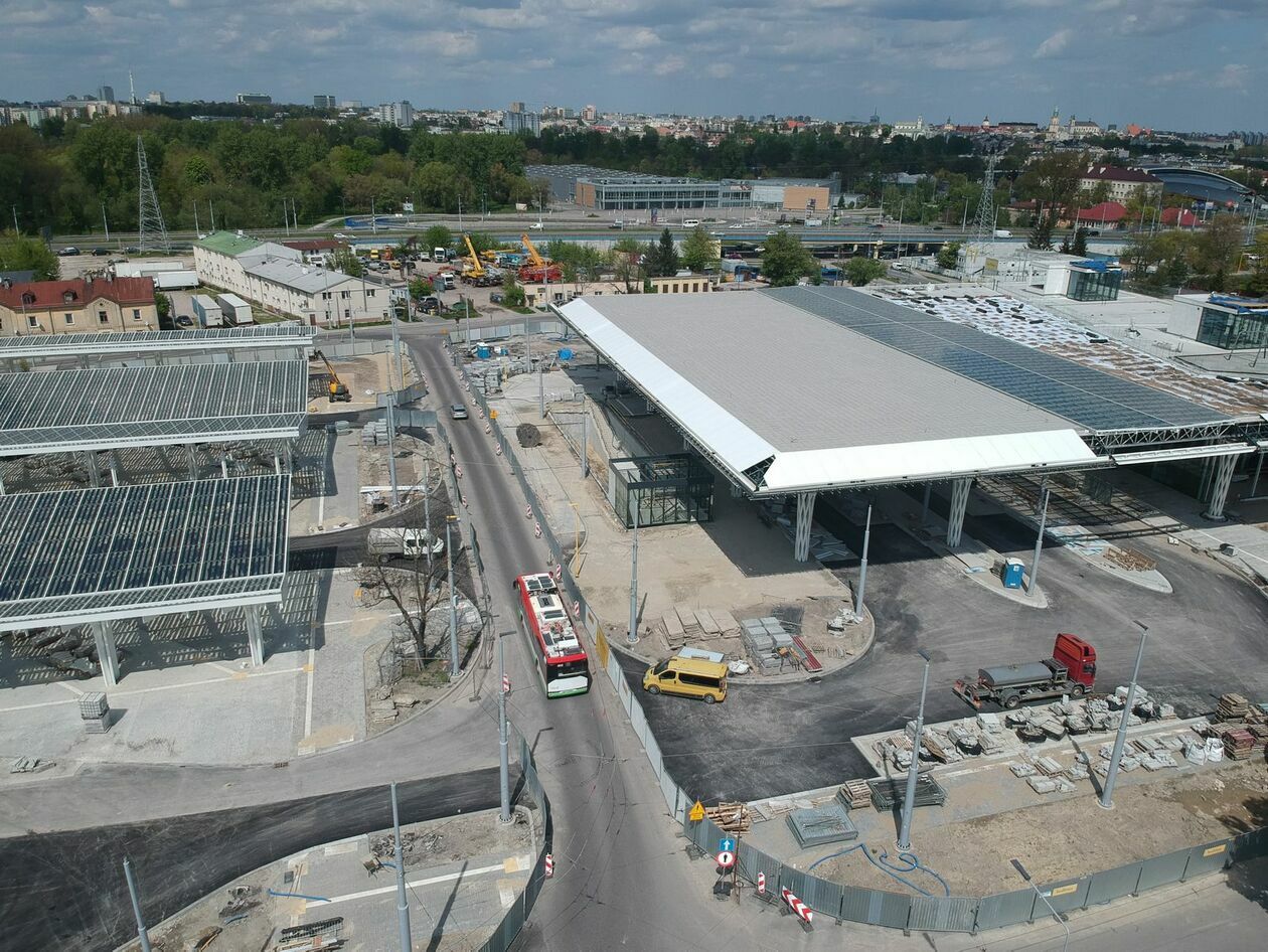  Plac budowy dworca metropolitalnego i obecny dworzec PKS zdjęcia z drona (zdjęcie 4) - Autor: DW