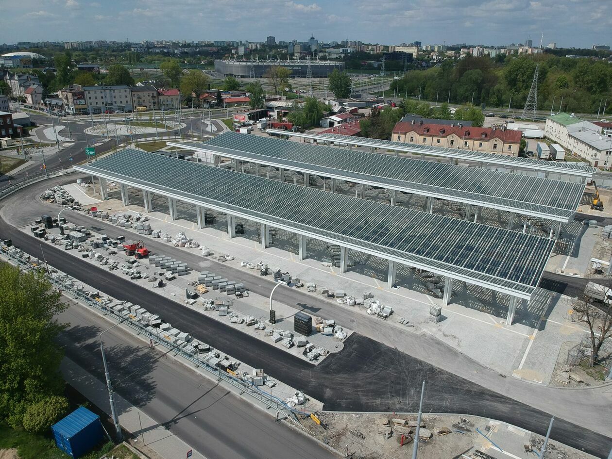  Plac budowy dworca metropolitalnego i obecny dworzec PKS zdjęcia z drona (zdjęcie 2) - Autor: DW