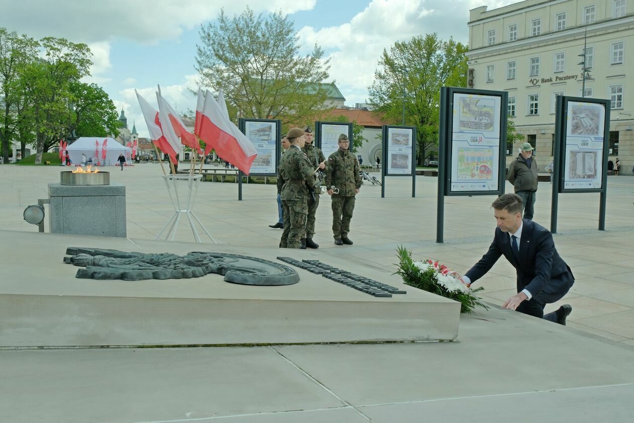  Lubelskie obchody 78 rocznicy zakończenia II Wojny Światowej (zdjęcie 12) - Autor: DW