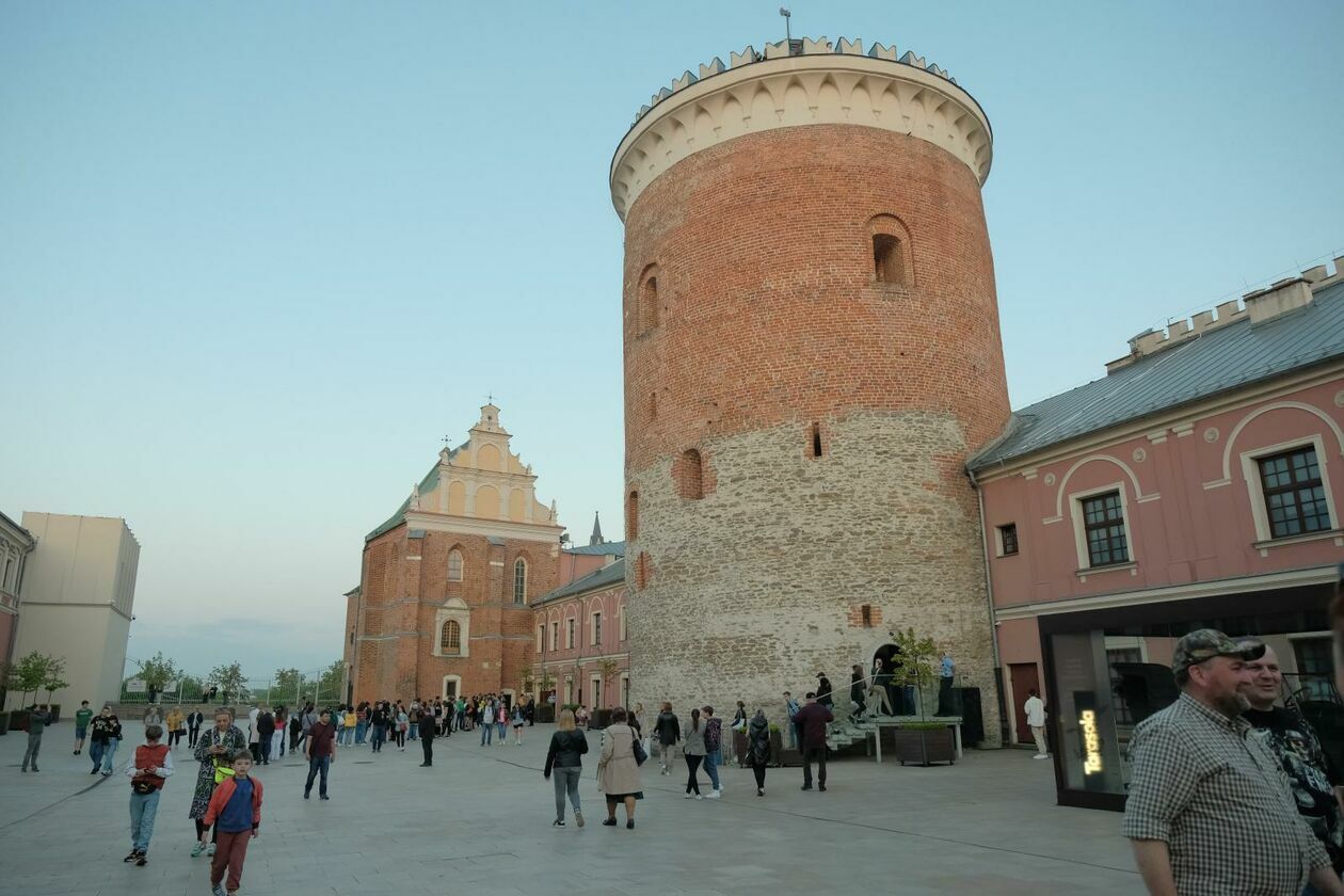  Noc Muzeów. Muzeum Narodowe - oblężenie lubelskiego zamku (zdjęcie 4) - Autor: DW