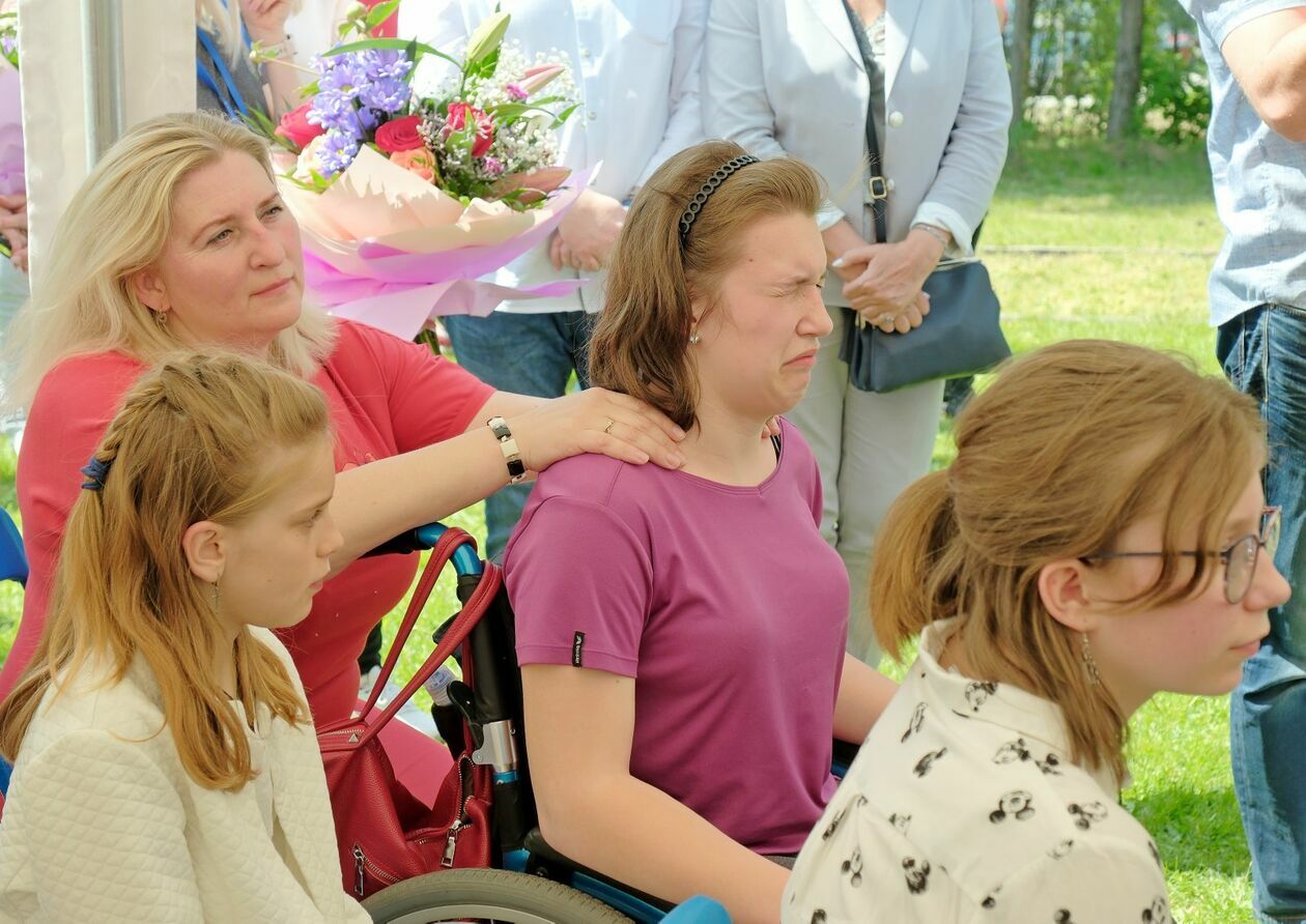  Piknik rodzinny na terenach zielonych SOS Wioski Dziecięce  (zdjęcie 13) - Autor: DW