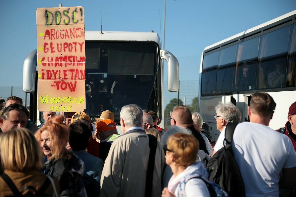  Wyjazd autokarów na protest  z Lublina do Warszawy (zdjęcie 19) - Autor: Katarzyna Nastaj 