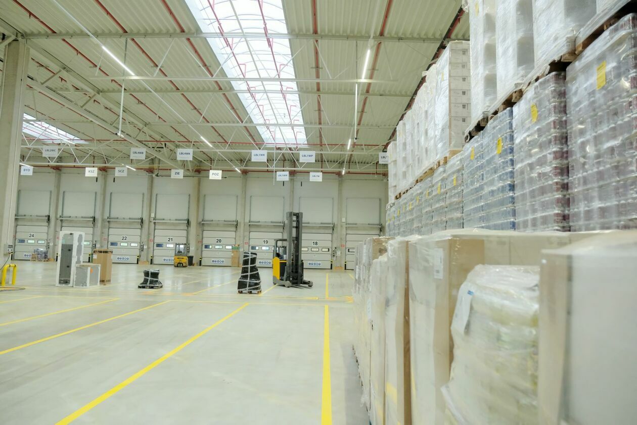  Nowy magazyn firmy Rohlig Suus Logistic (zdjęcie 17) - Autor: DW