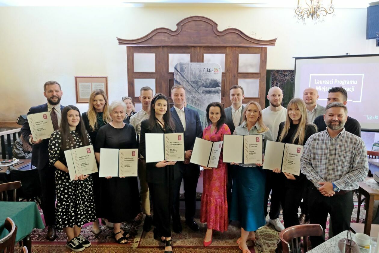  Lubelscy restauratorzy laureatami 7 edycji programu „Miejsce Inspiracji”  (zdjęcie 1) - Autor: DW