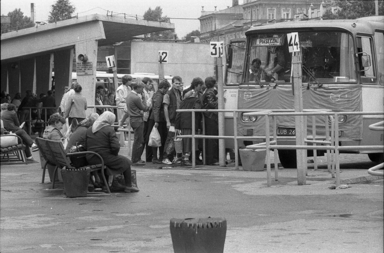  Tak wyglądał stary dworzec autobusowy PKS w Lublinie (zdjęcie 10) - Autor: Jacek Mirosław Teatr NN