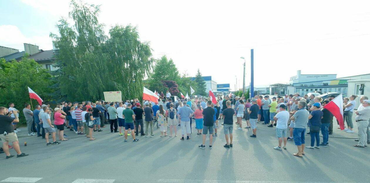  Protest plantatorów malin w Opolu Lubelskim (zdjęcie 24) - Autor: DW