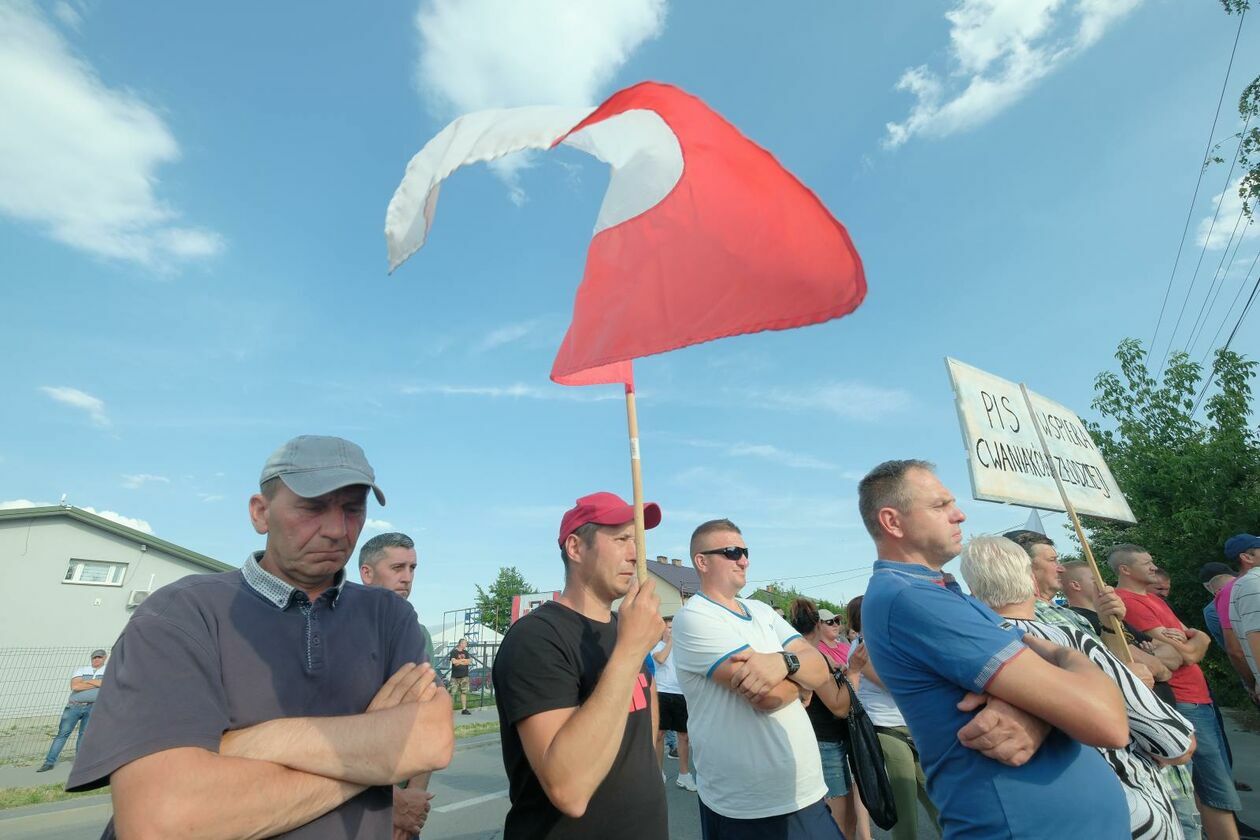  Protest plantatorów malin w Opolu Lubelskim (zdjęcie 23) - Autor: DW