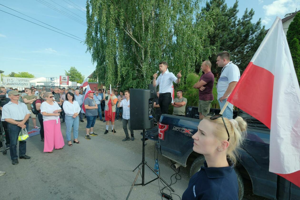  Protest plantatorów malin w Opolu Lubelskim (zdjęcie 17) - Autor: DW