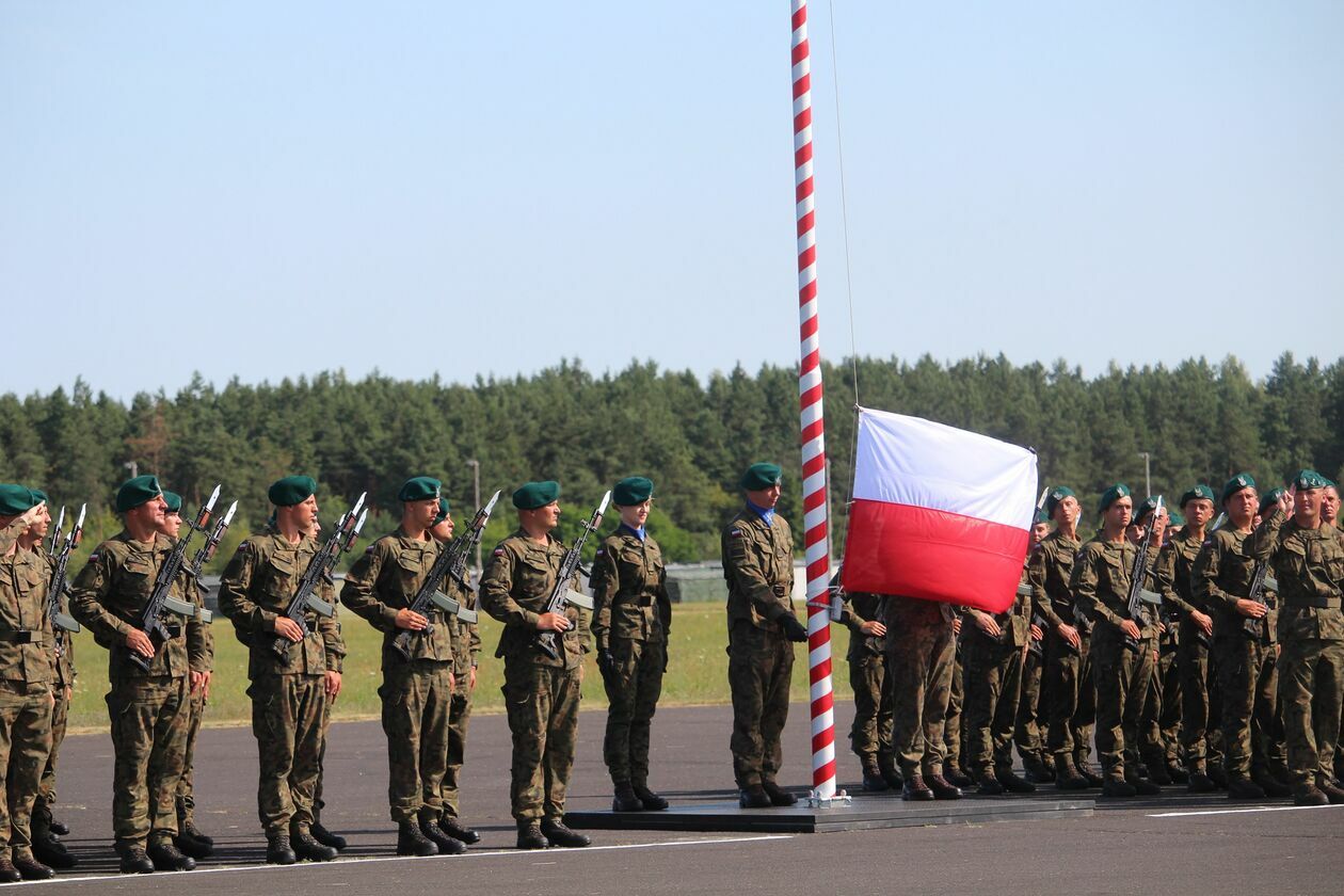  Przysięga wojskowa w Białej Podlaskiej (zdjęcie 16) - Autor: Ewelina Burda