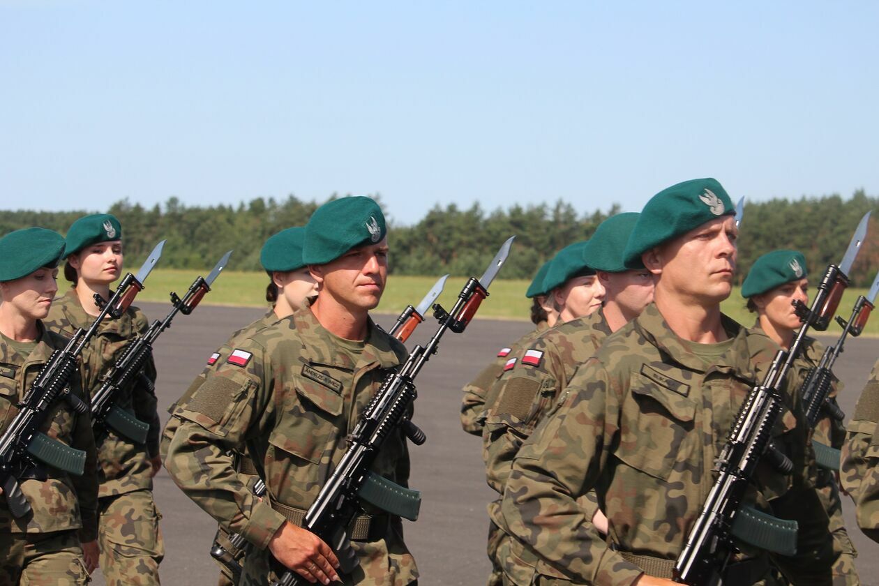  Przysięga wojskowa w Białej Podlaskiej (zdjęcie 7) - Autor: Ewelina Burda