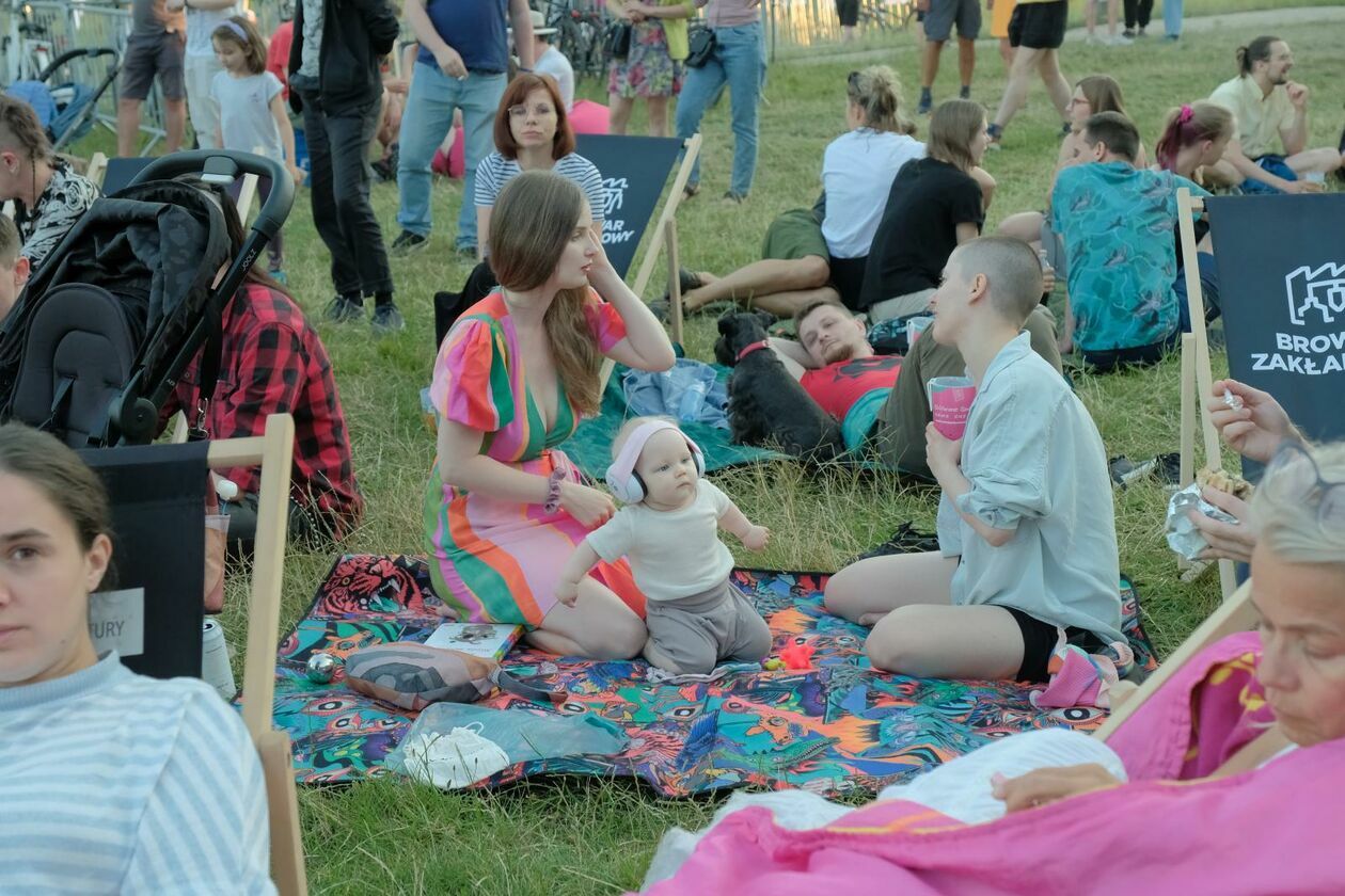  Inne Brzmienia 2023: Koncert Nuha Ruby Ra z Wielkiej Brytanii (zdjęcie 16) - Autor: DW